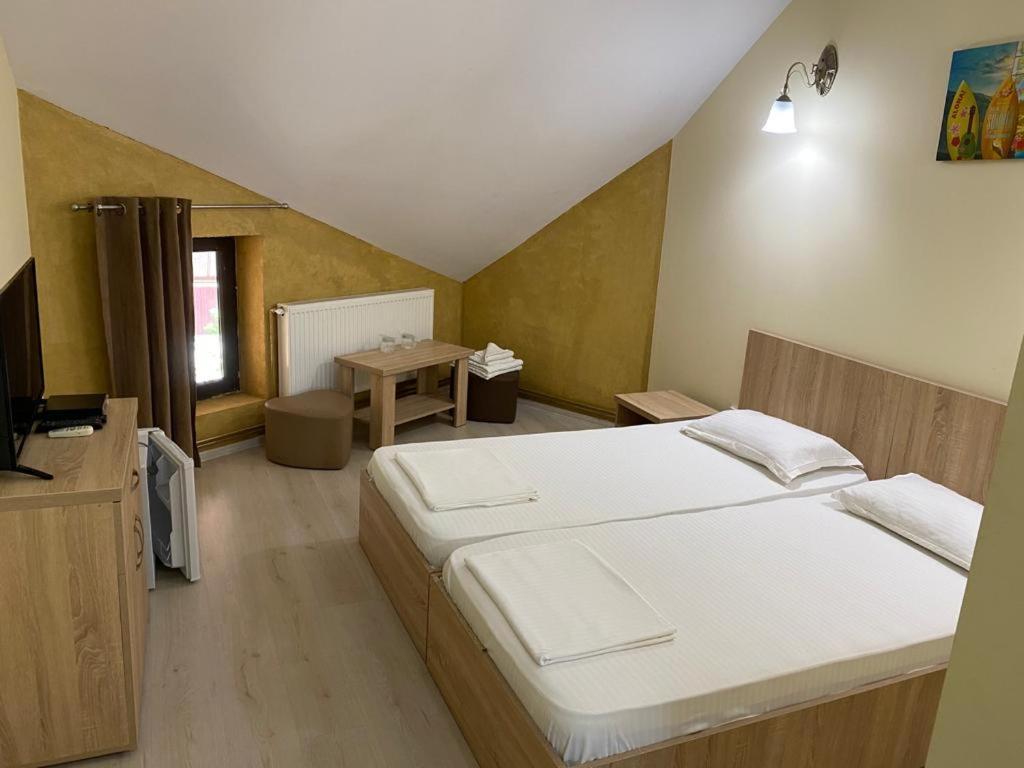 Pensiunea Casa Soarelui Simian Room photo